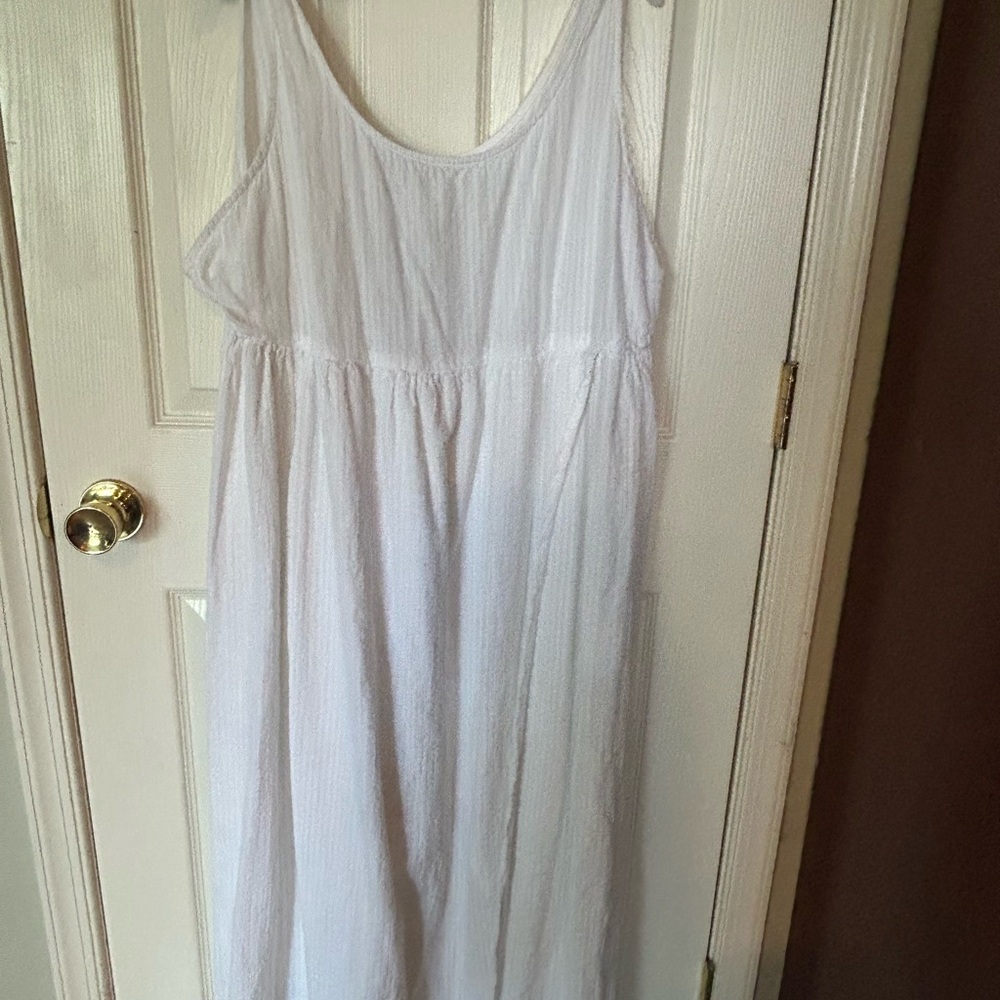 American Eagle Outfitters Light Sleeveless dress
